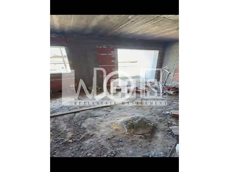 2 WhatsApp Image 2025-12-15 at 18.40. 39. jpg