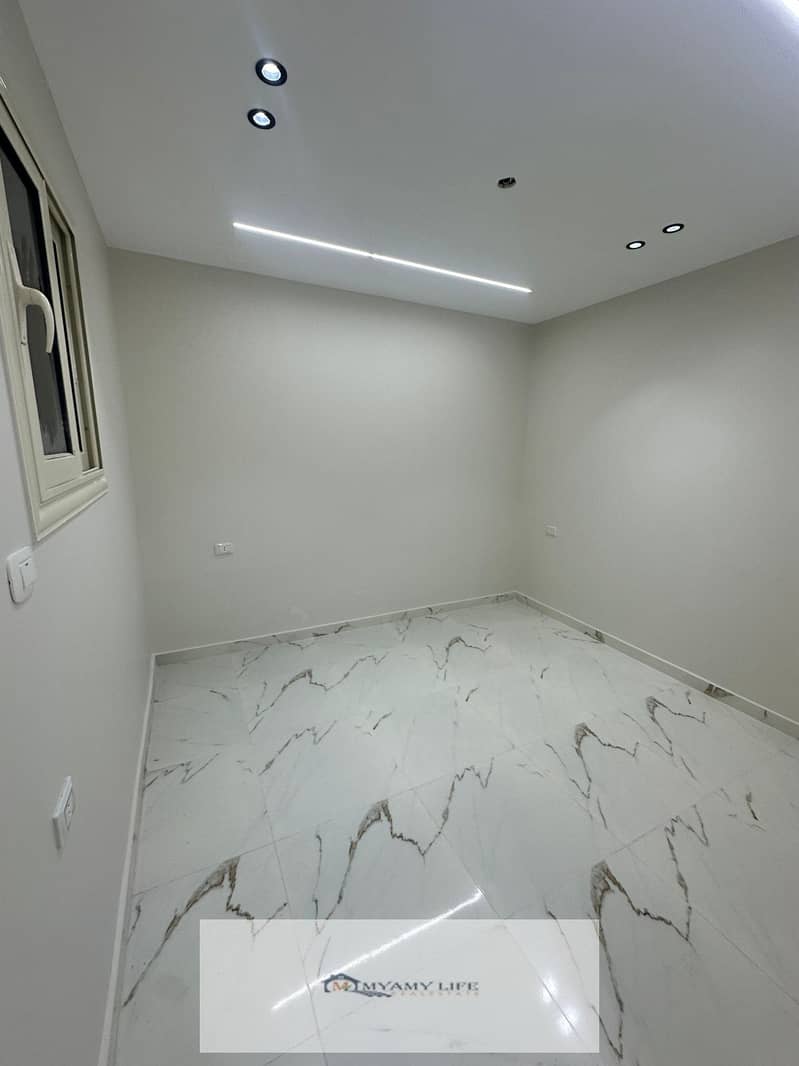 11 WhatsApp Image 2025-12-20 at 11.46. 59 AM (2). jpeg