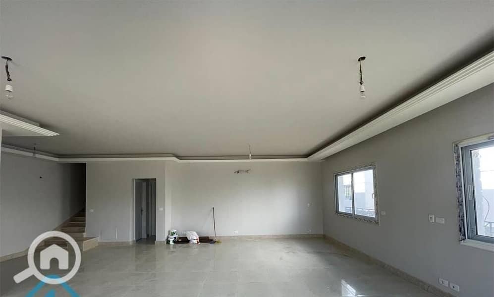 2 45d7b7df-bf7e-44d4-b344-c11a86f35754. jpg