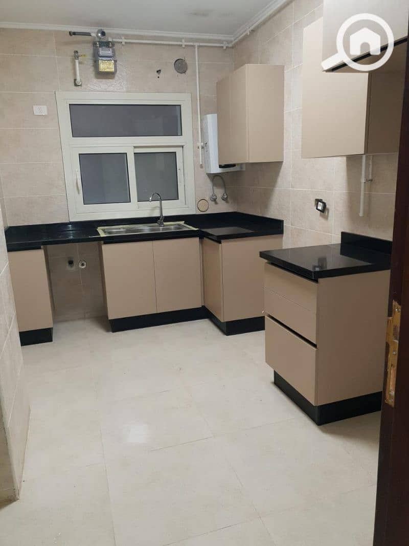 13 08645290-6dd5-498d-b5a9-5e2bf3dfe301. jfif. jpg