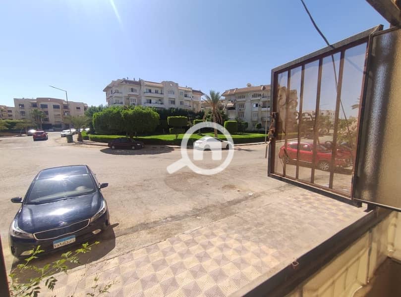 15 5f72815f-dd0e-4276-b9ec-38df8867e241. jpeg