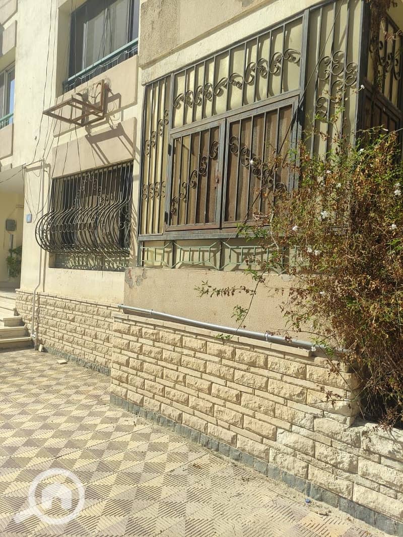 18 d89e28e3-8731-4470-a8c7-bf42e6ed6b08. jpeg