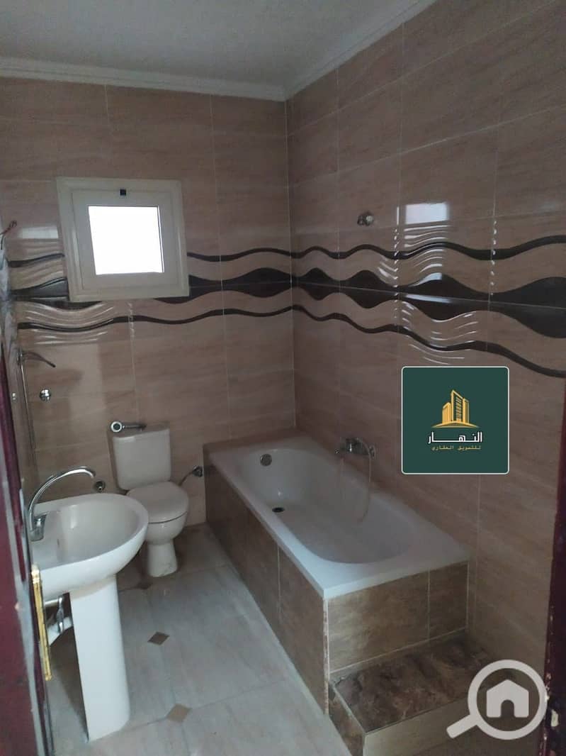 8 صورة واتساب بتاريخ 2025-12-20 في 02.21. 52_29e7b7be. jpg