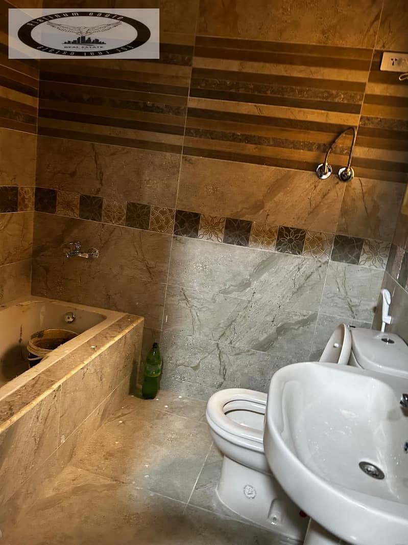 7 69424045-7170-4987-8e37-f5db75c225bd. jpg