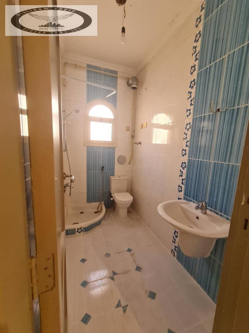 7 84db0907-b09f-47d5-ac57-7ca92fd5c077. jpg