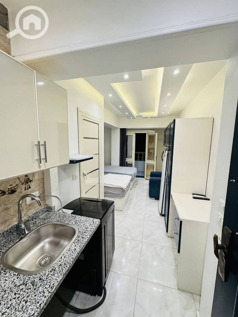 5 WhatsApp Image 2025-12-20 at 12.48. 55 PM. jpeg