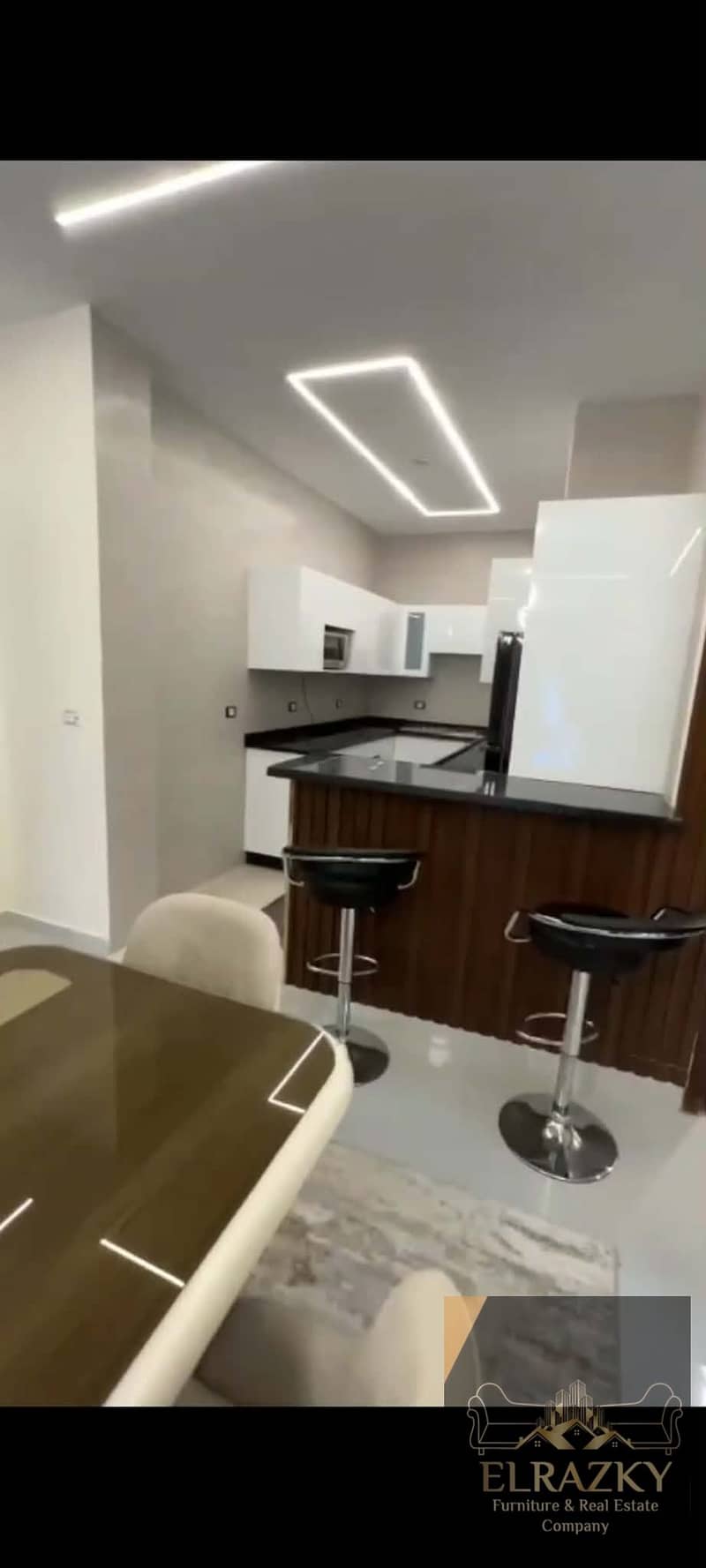 10 597670593_1898750234368883_4484549778448544046_n. jpg