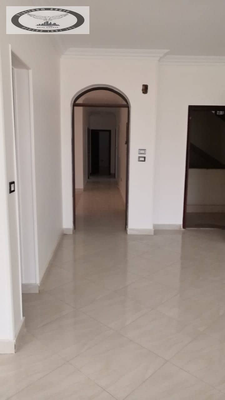 4 9319e2da-501e-4cc5-96f1-a89fe7d4076b. jpg