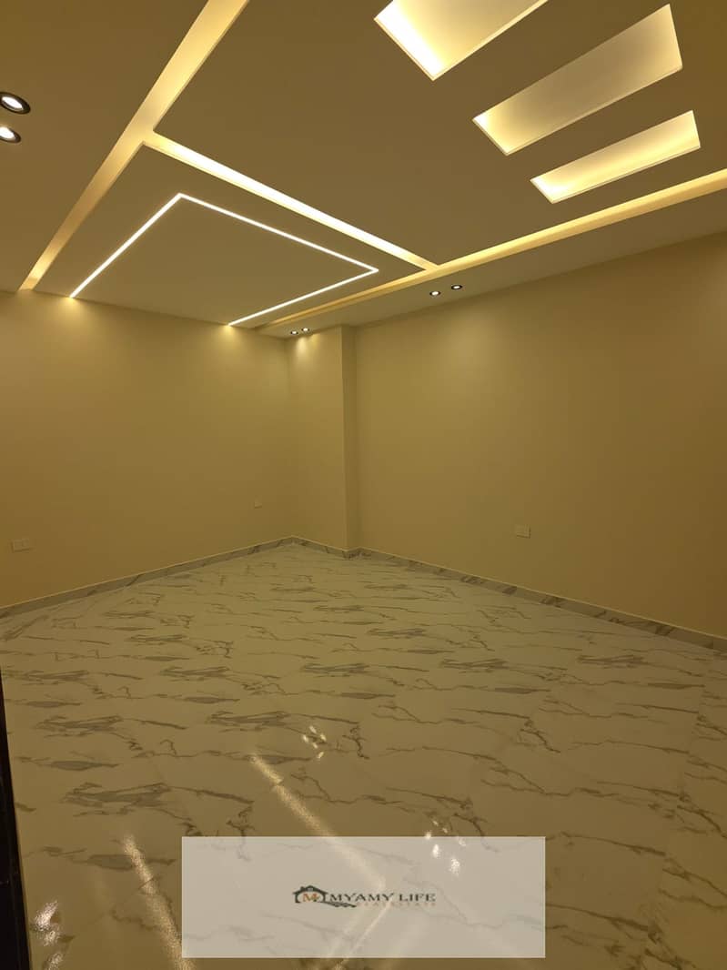 4 WhatsApp Image 2025-12-20 at 12.03. 18 PM (1). jpeg