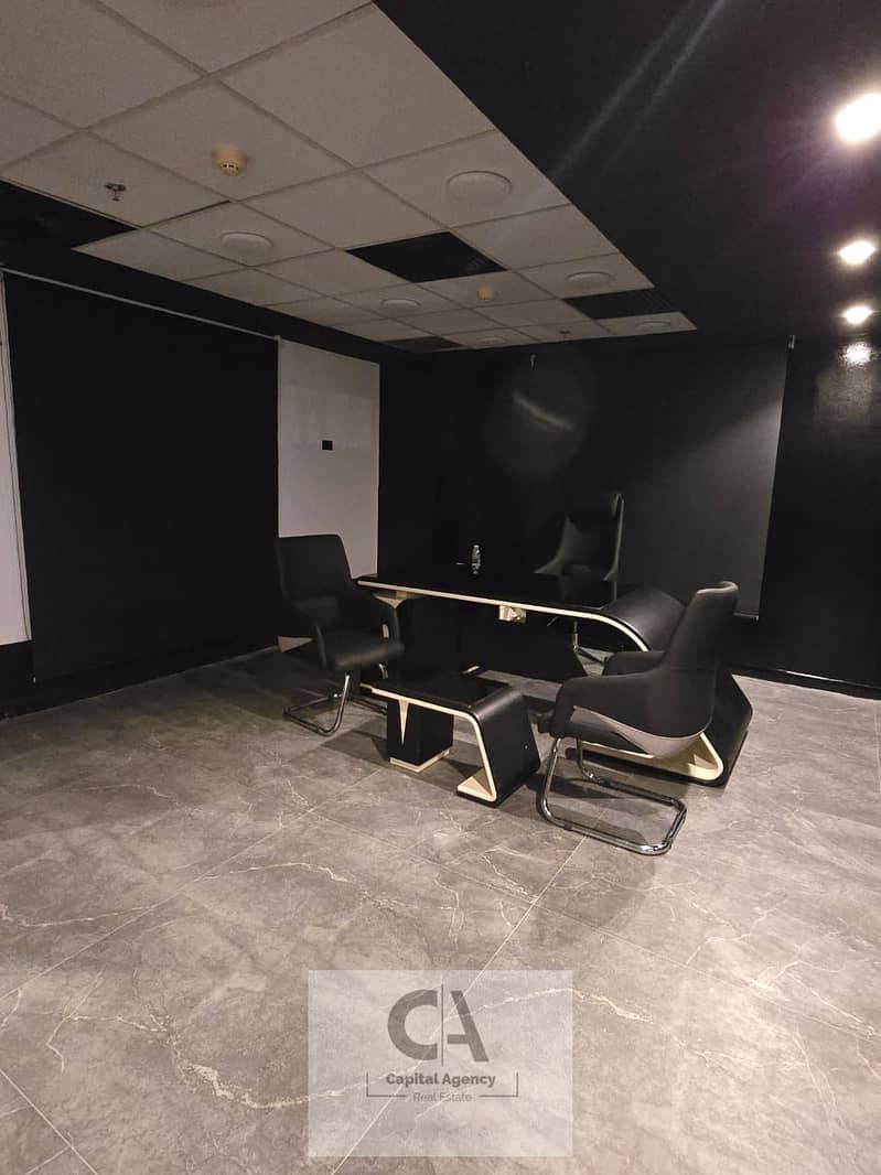 6 501498dd-9b79-46e1-bf16-8b29904eafa4. jpg