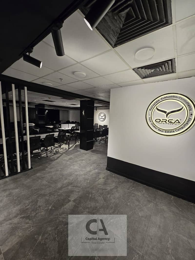 8 533fea9c-571b-43c0-ba85-12cce7706c8c. jpg