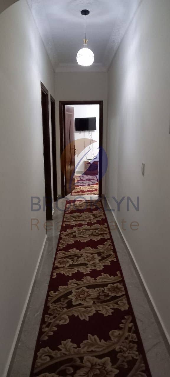 2 10392b59-1cb9-472e-a491-bf24698676de. jpeg