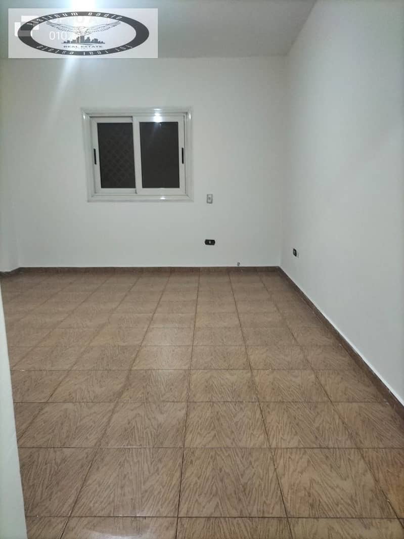 4 eb23fa69-2198-44ef-a5f5-7c3d0c130a1f. jpg