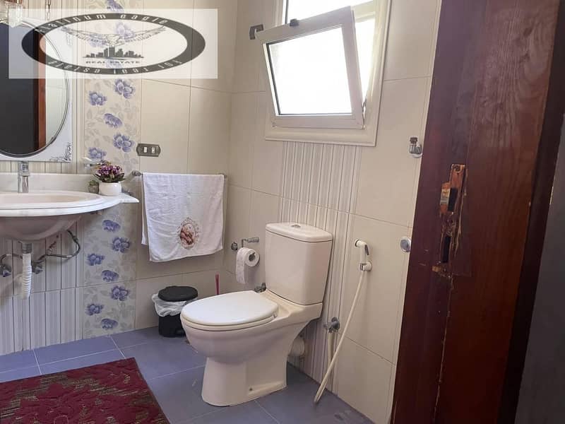 8 f21e0c0b-0b52-4ae0-896d-15af74354b34. jpg