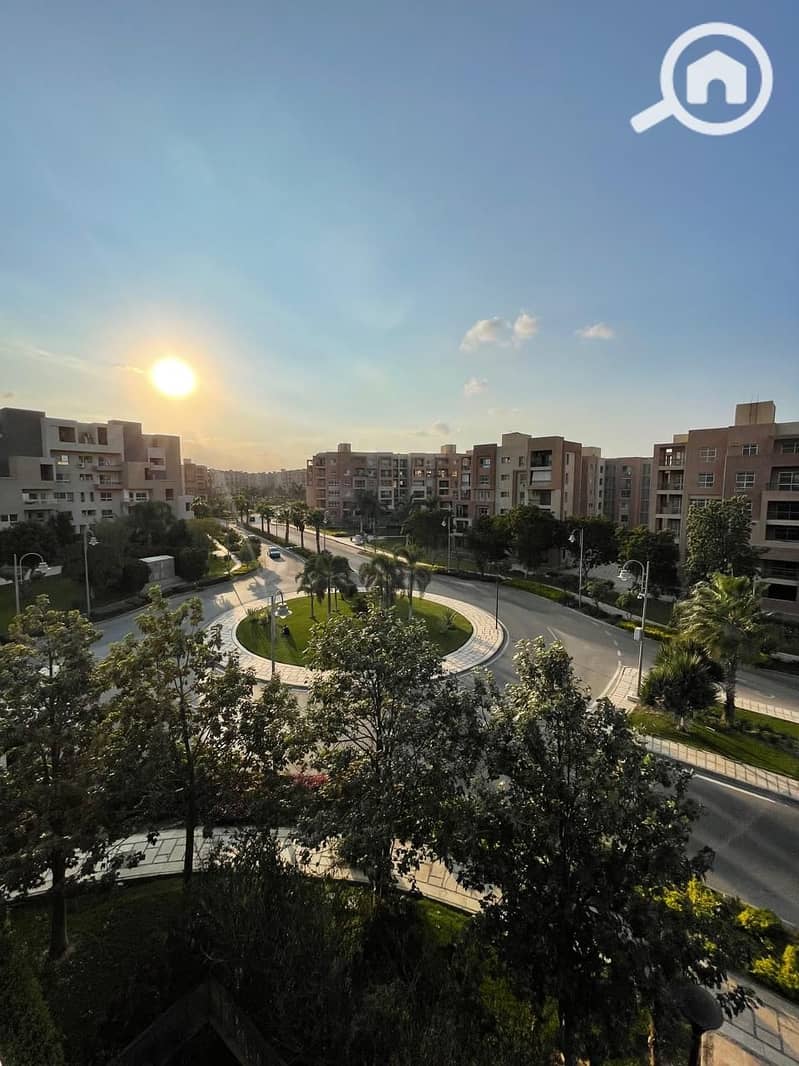 27 WhatsApp Image 2025-12-20 at 15.23. 02 (5). jpeg