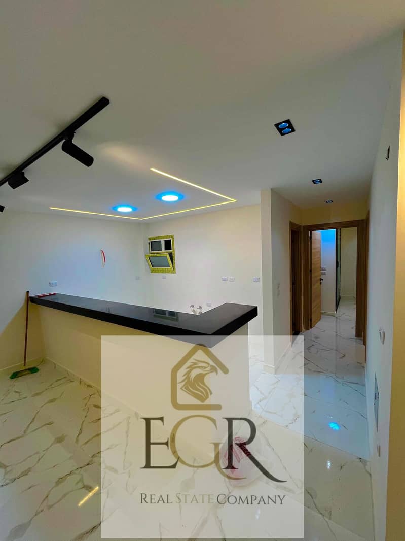 7 6f28602a-b47f-4e25-9d3e-f36d6223a395. jpg