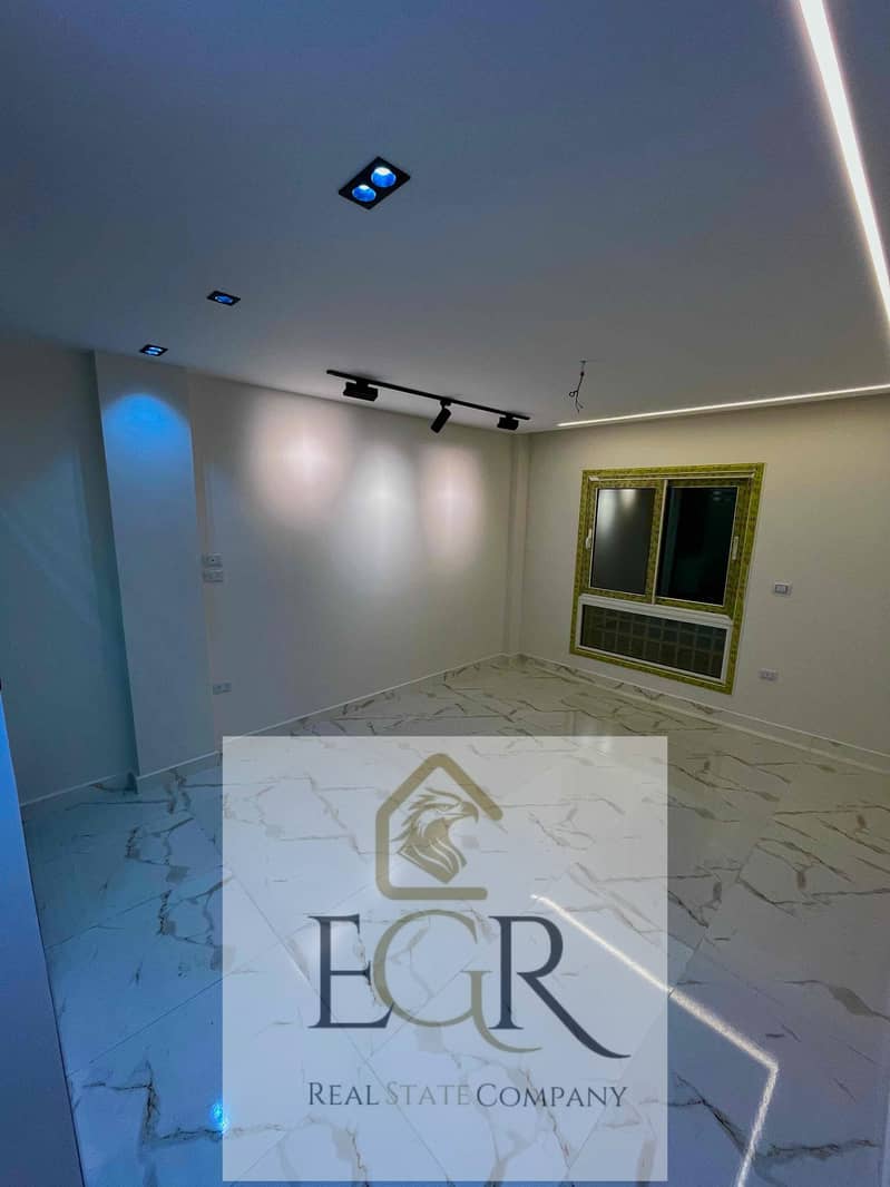 10 39a4360e-7f95-4bb9-8154-5f6f8fffb03a. jpg