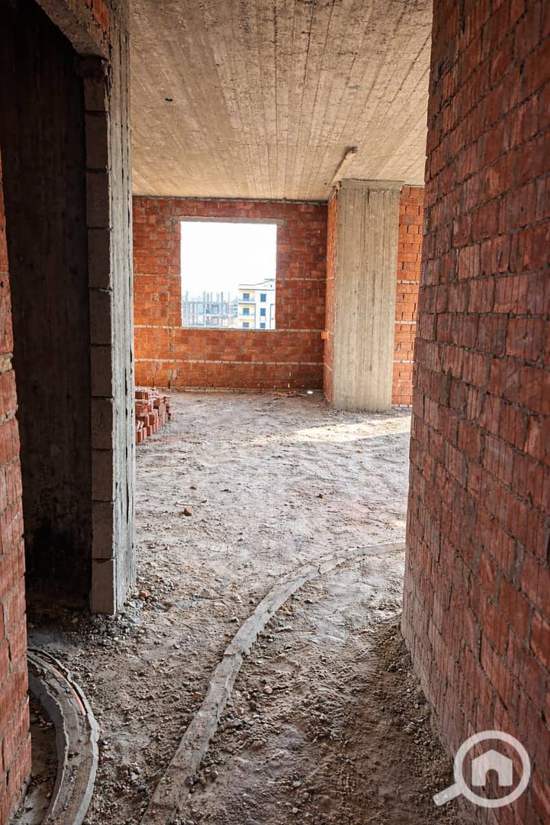 6 WhatsApp Image 2025-12-18 at 00.36. 12_df8eaa00. jpg