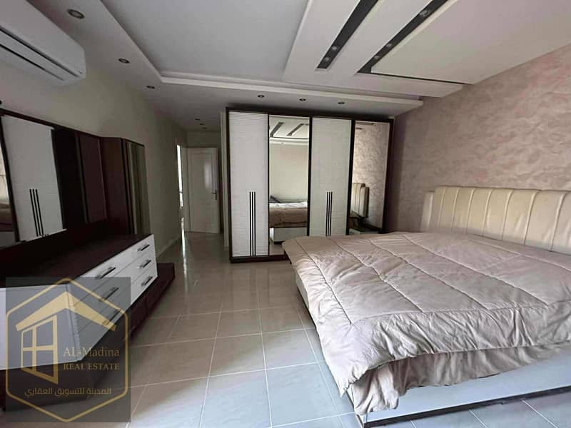 4 285d7ac1-06d3-42d6-a92a-b7f7dde960b7. jpg