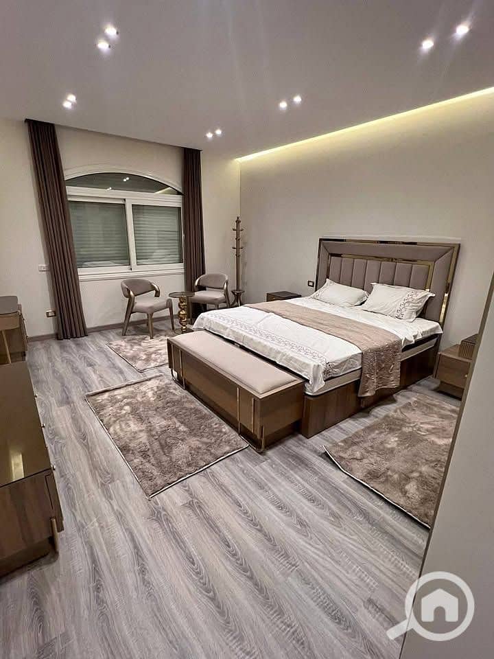 5 574844531_1405749324268144_3602435838256461720_n. jpg