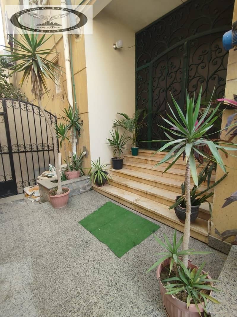 5 7c055214-8b5a-459f-a904-08994d5725e2. jpg