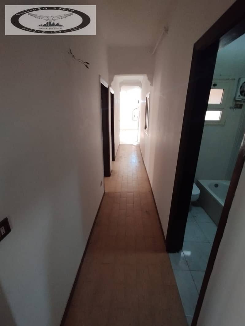 7 5b6e5540-1ebc-410c-b9da-210461b1c5a5. jpg