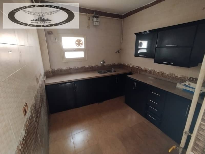 14 7a3b1f4d-dc59-4b49-8701-2b3098cd4b0f. jpg