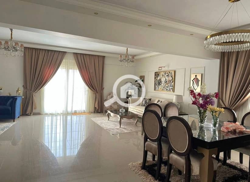 8 576918661_1379571407078976_732704333723588651_n. jpg