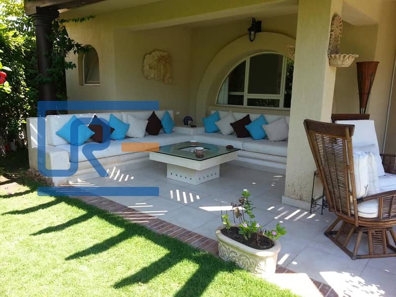 6 7e0b51ae-510f-40eb-863e-67f607bfafc5. jpeg