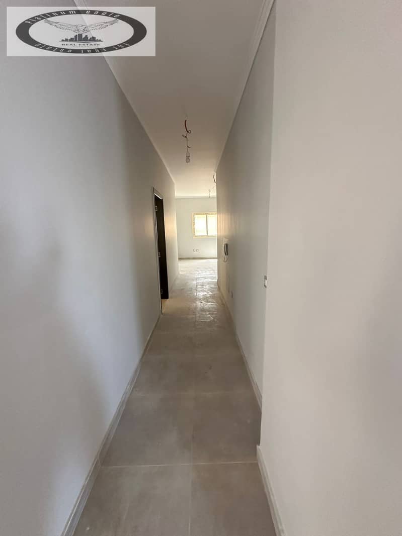 2 cd194b15-169a-4008-83bf-8ccb8532127e. jpg