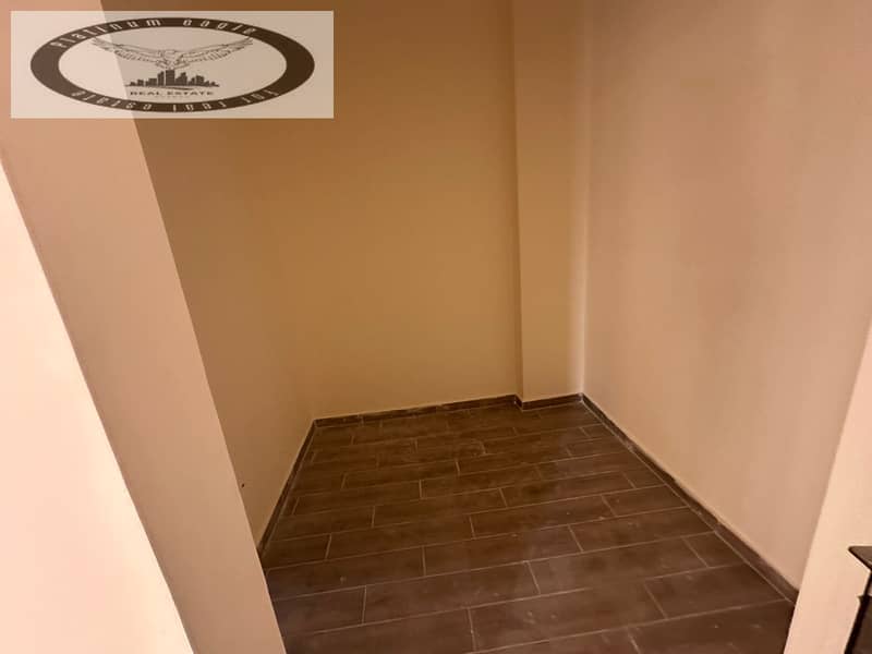 7 5dd36eb8-a674-4c0c-b01a-9e92a356834c. jpg