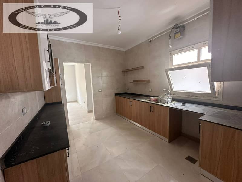 8 75b89146-a779-4883-be61-0899fe6be6b3. jpg