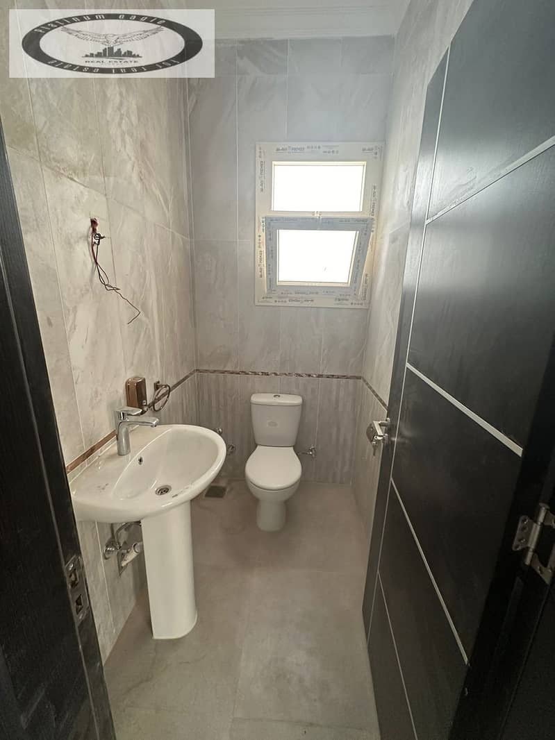 11 b5925619-b24f-4488-a18b-1d5e44b62731. jpg