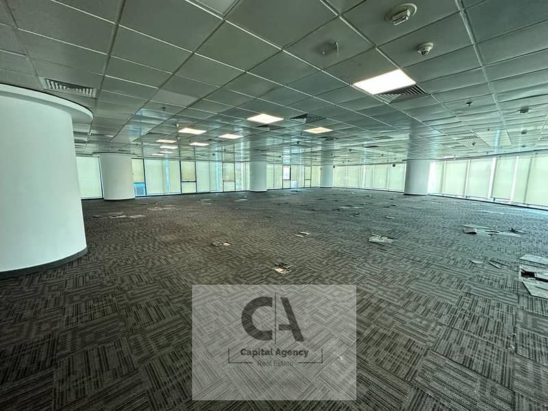 10 59fb773c-37aa-4bb0-b4b3-12bca7bc20e5. jpg