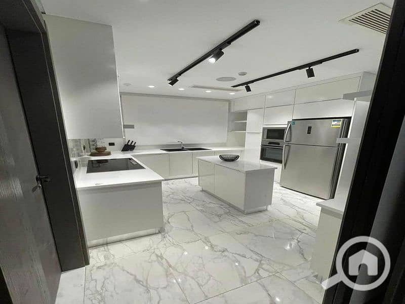 2 376676997_216992631356759_209744435155518181_n_800x600. jpg