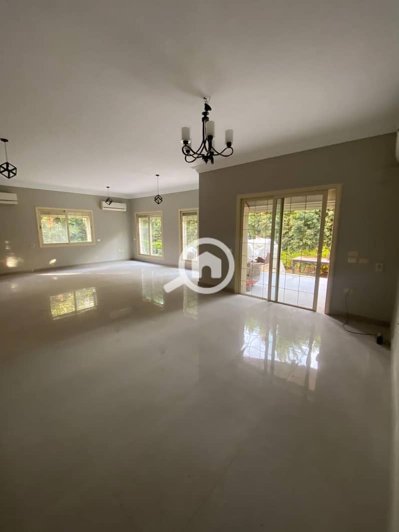 8 51a54d2c-a237-4d16-bce1-e6622fa36070. jpg