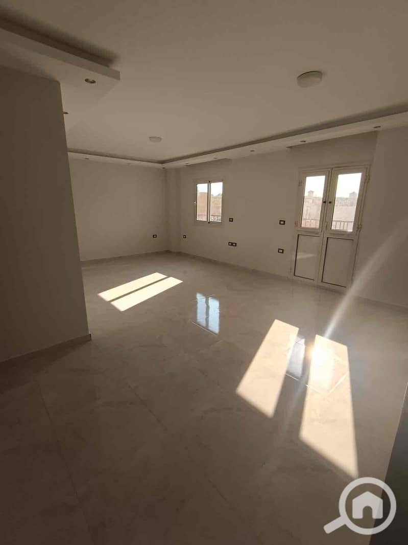 2 fe3a4530-2cc6-4849-bd9d-ddb854ea0873. jpg