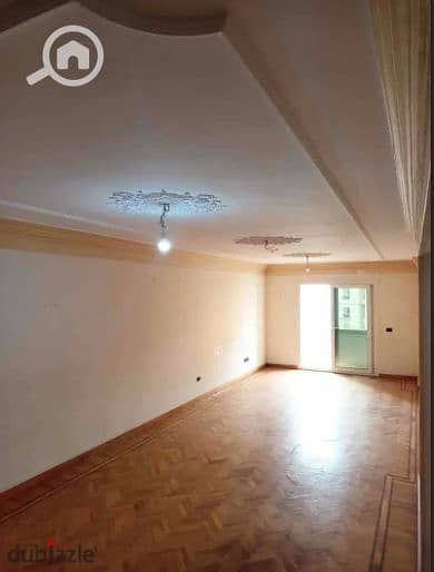 شقة 3 غرف نوم للايجار في سموحة، الإسكندرية - lolo. png