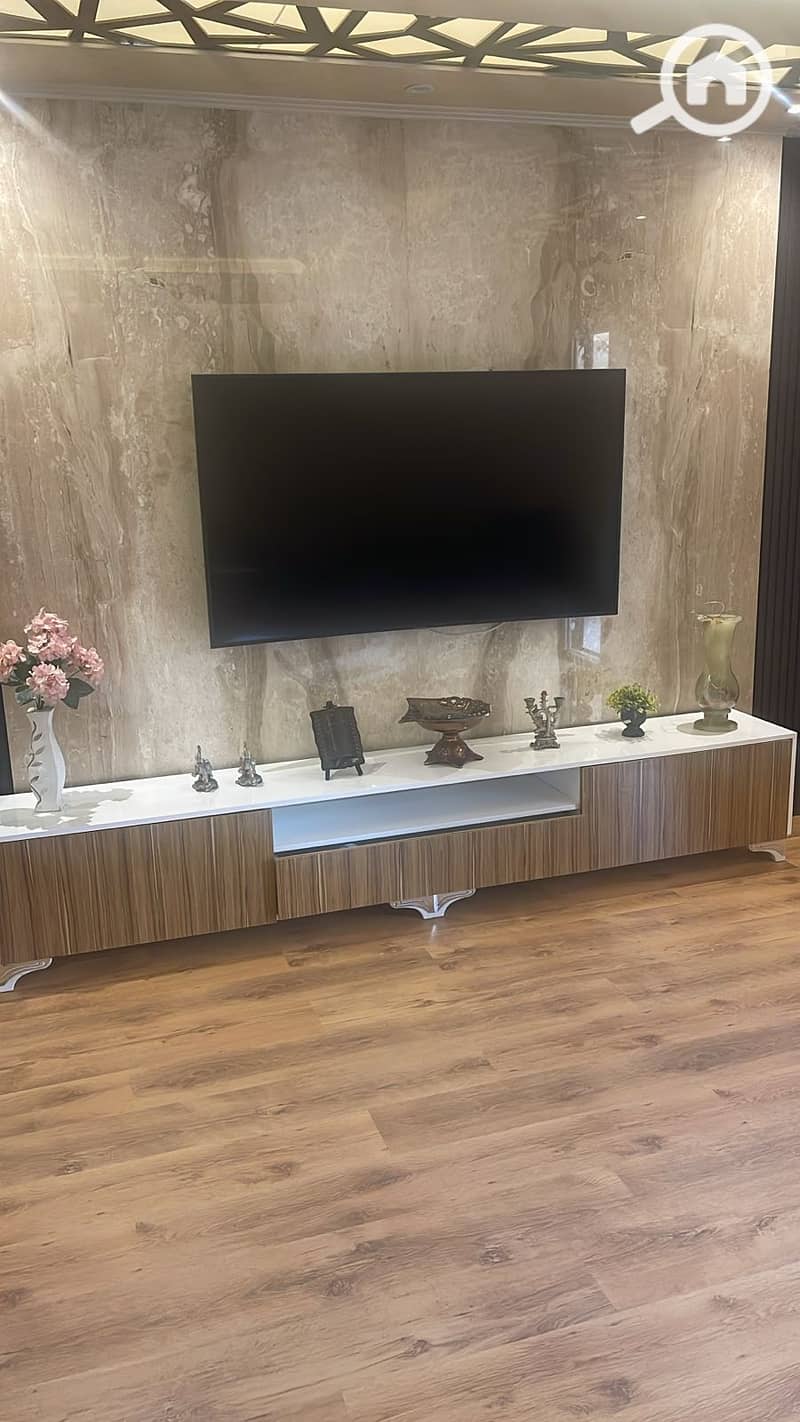 10 WhatsApp Image 2025-12-19 at 10.09. 49 PM (2). jpeg