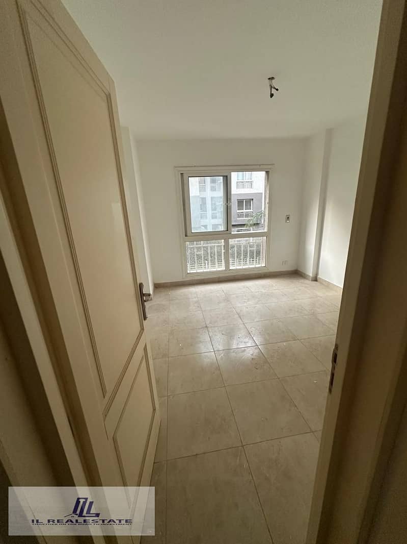 2 WhatsApp Image 2025-12-13 at 17.15. 39 (5). jpeg