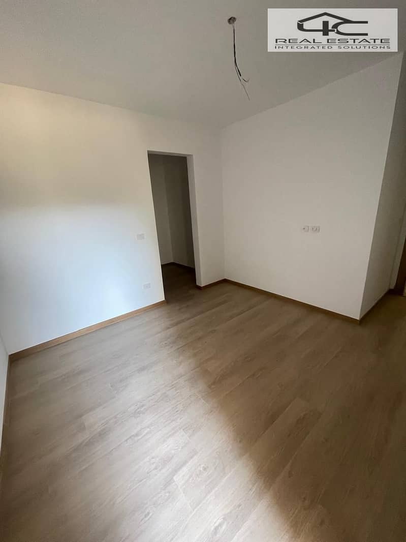 7 WhatsApp Image 2025-11-12 at 13.58. 43. jpeg