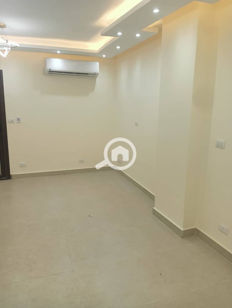 4 IMG-20251220-WA0056. jpg