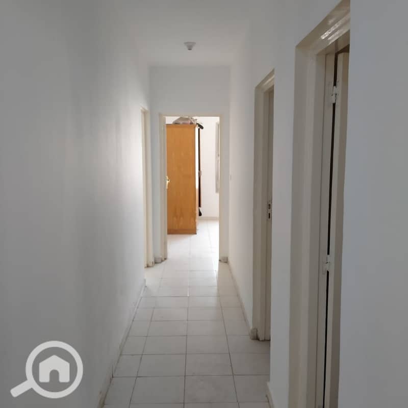 5 49b0cb1d-dbcd-4195-836c-83e8551fdc07. jpg