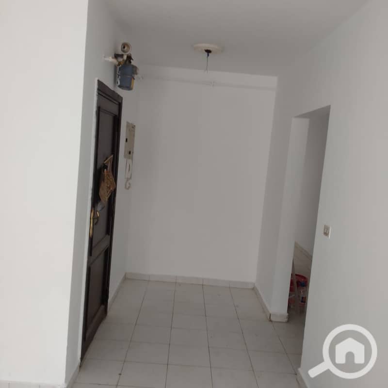 6 63b6edfc-8a01-4431-b927-f67a5499b79a. jpg