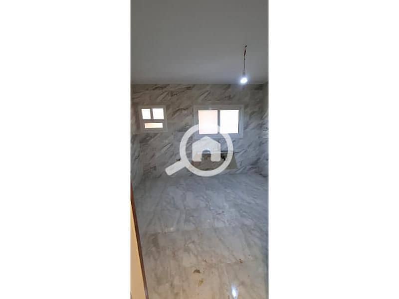 6 483fc2f5-faed-4814-9ecf-62f17b38b167. jpg