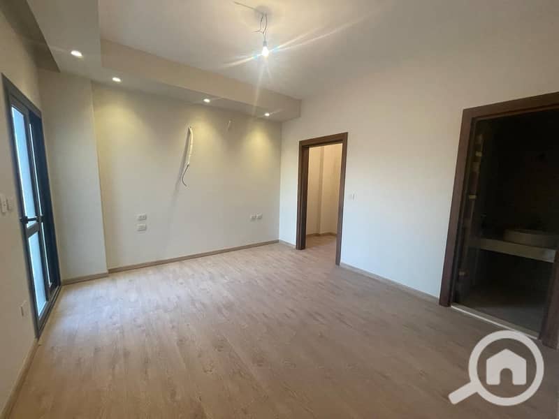 2 WhatsApp Image 2025-12-14 at 3.08. 30 PM. jpeg