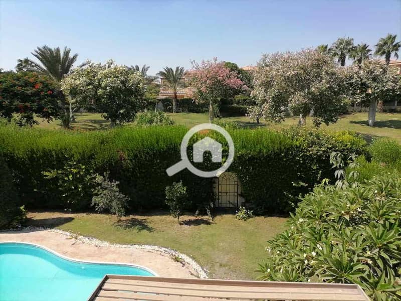 2 f4fbc913-8c1f-41a0-9bc1-b7cf65eeaac6. jpg