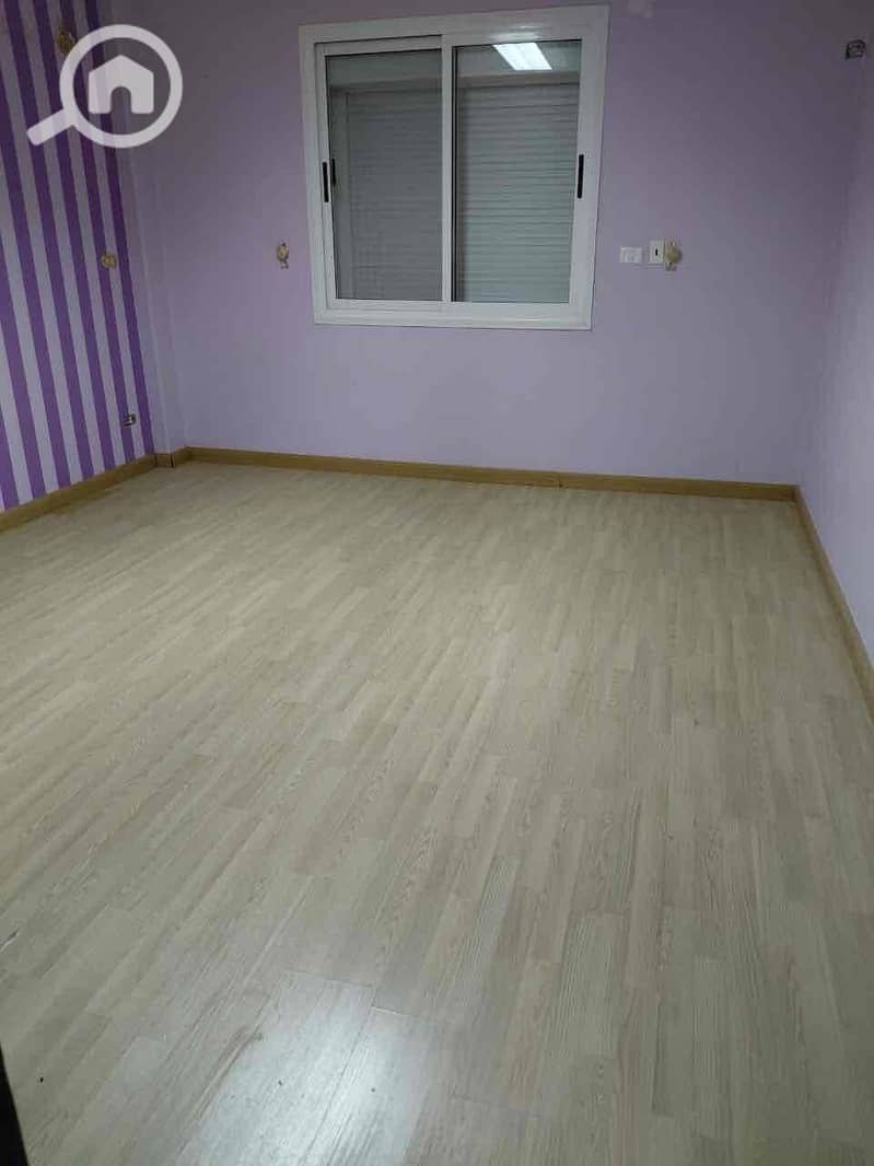 3 83d6f6a9-fba2-4cd5-b4df-c6f8f1575f83. jpg