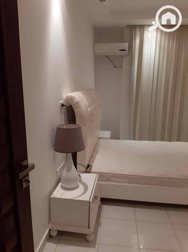 7 0c9eaa28-6eb3-4ca5-9622-214837144b5a. jpg