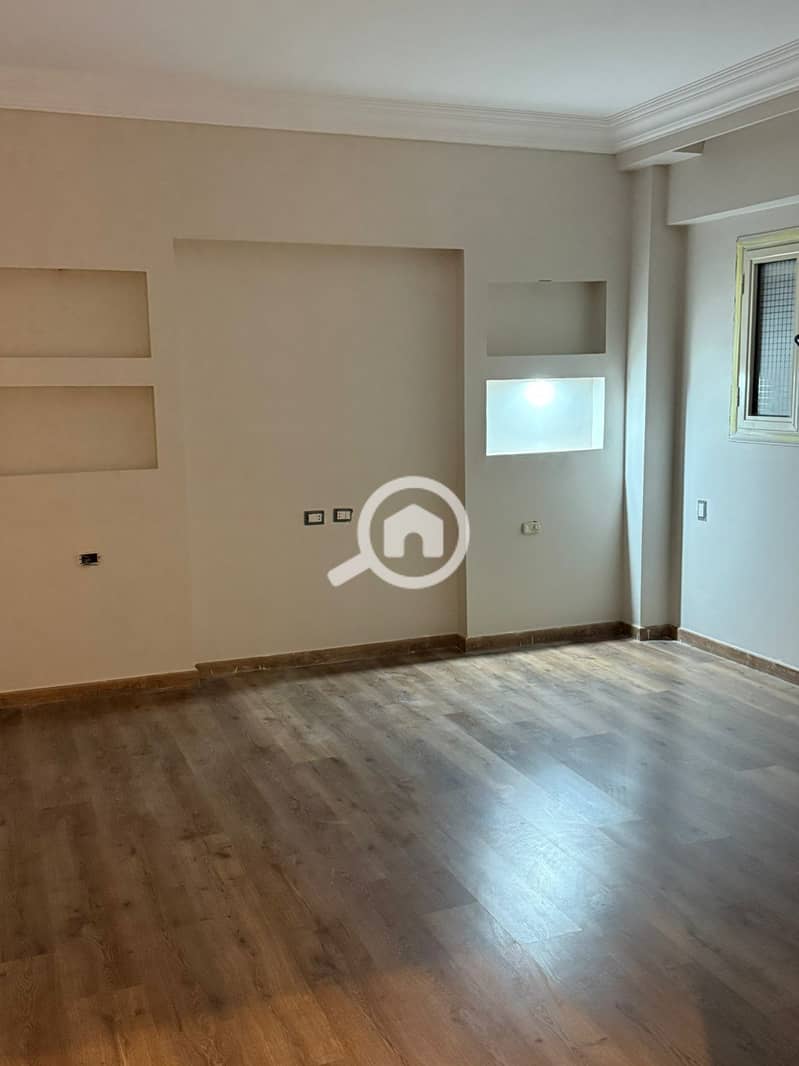 6 WhatsApp Image 2025-12-20 at 2.54. 53 PM (2). jpeg